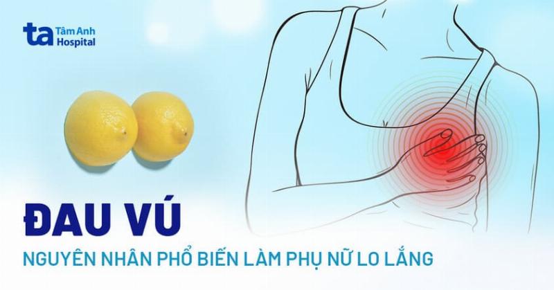 Hình ảnh một người phụ nữ trẻ đang chạm nhẹ vào đôi môi bị sưng của mình, vẻ mặt lo lắng, có thể đang xem xét mức độ sưng hoặc tìm cách giảm sưng tại nhà